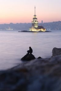 Siste Yürüyüş bir İstanbul şiiridir.